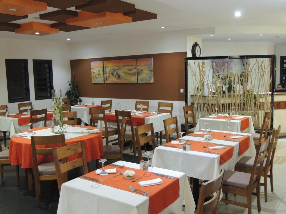 אנטסירבה Plumeria Hotel מראה חיצוני תמונה